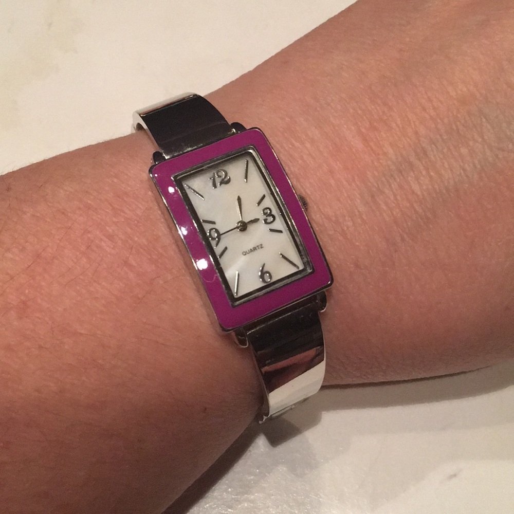 🎈SALE🎈⌚️#2.”LAVENDER FRAMED” WATCH⌚️